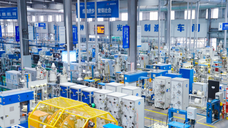 亨通光電斬獲工信部“卓越級智能工廠”殊榮，引領電子制造智能化新標桿